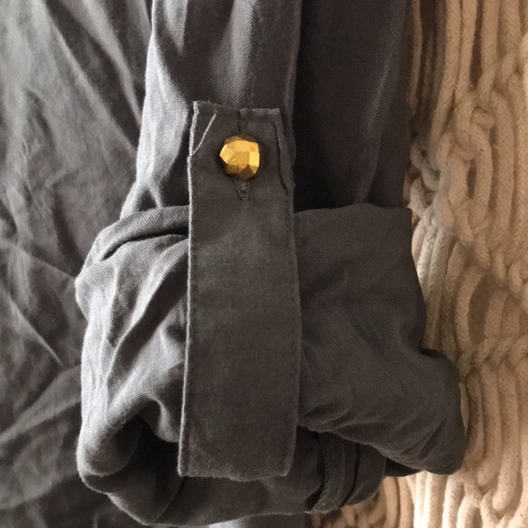 Hype zip up top sz S with roll sleeves - Picture 4 of 5